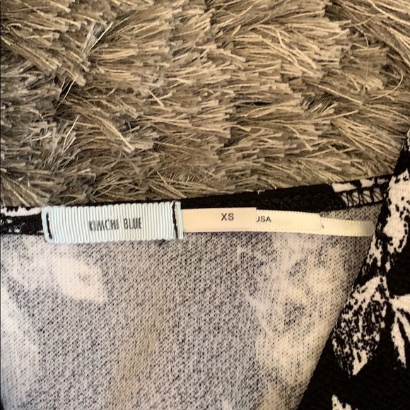 Urban Outfitters Kimchi Blue Floral Romper - Picture 4 of 6